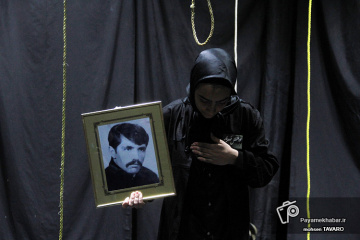 اجرای نمایش «نقاب» ویژه خبرنگاران شیراز به مناسبت 