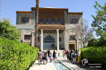 مهمانان نوروزی در باغ دلگشا شیراز