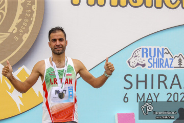 مسابقه دو نیمه ماراتن شیراز