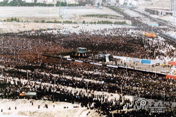 مراسم تشییع پیکر پاک امام خمینی (ره)