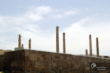 تخت جمشید