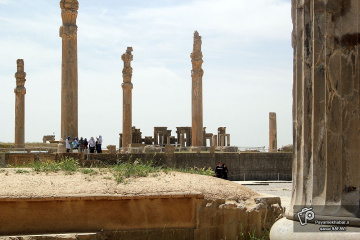 تخت جمشید
