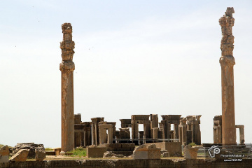 تخت جمشید
