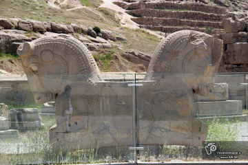 تخت جمشید