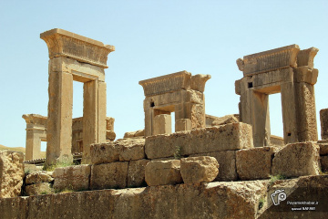 تخت جمشید