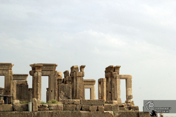 تخت جمشید
