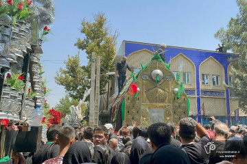 مراسم عزاداری روز عاشورا و نخل گردانی در شهرستان خ
