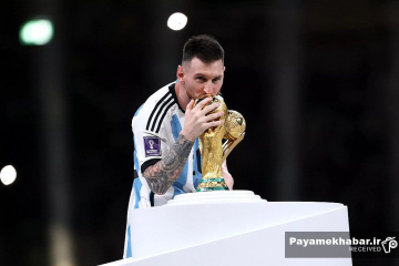 دیدار آرژانتین - فرانسه از بازی های جام جهانی 2022 قطر (فینال مسابقات) - لیونل مسی - کاپ جام جهانی
