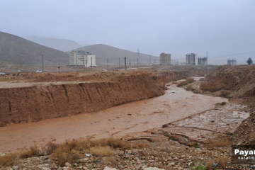 رودخانه چنار راهدار در یک روز بارانی