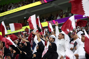 دیدار قطر - سنگال از بازی های جام جهانی 2022 قطر - تماشاگران قطر