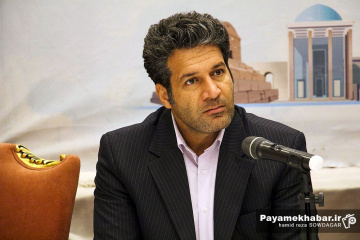 نشست خبری مدیر کل میراث فرهنگی فارس - بهزاد احمدی فارسانی معاون صنایع دستی میراث فرهنگی فارس