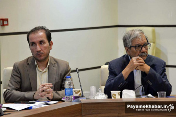 نشست خبری هم اندیشی مدیر کل امور مالیاتی فارس با اصحاب رسانه