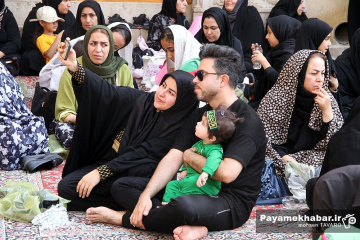 مراسم شیرخوارگان حسینی در حرم مطهر حضرت شاهچراغ (ع)