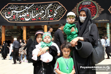 مراسم شیرخوارگان حسینی در حرم مطهر حضرت شاهچراغ (ع)