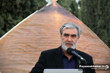 مراسم اعزام کاروان خادمین موکب حضرت احمدبن موسی شاهچراغ (ع) شهرداری شیراز به مرز شلمچه - ابراهیم عزیزی، نماینده شیراز در مجلس