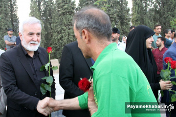 مراسم اعزام کاروان خادمین موکب حضرت احمدبن موسی شاهچراغ (ع) شهرداری شیراز به مرز شلمچه