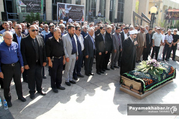 مراسم وداع با پیکر مرحوم استاد محمدتقی زرین چنگ، پیشکسوت رسانه ای فارس