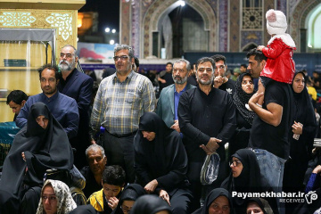 آیین خطبه خوانی شب شهادت امام رضا (ع) در حرم مطهر رضوی