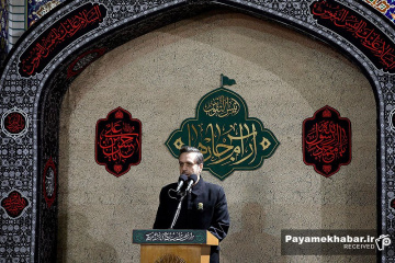 آیین خطبه خوانی شب شهادت امام رضا (ع) در حرم مطهر رضوی