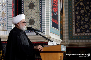 آیین خطبه خوانی شب شهادت امام رضا (ع) در حرم مطهر رضوی