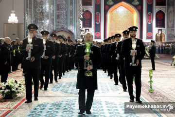 آیین خطبه خوانی شب شهادت امام رضا (ع) در حرم مطهر رضوی