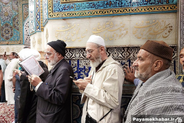 حرم مطهر رضوی در ایام میلاد حضرت رسول (ص) و امام صادق (ع)