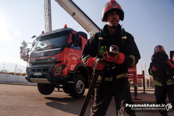 مانور آتش نشانان داوطلب در شیراز