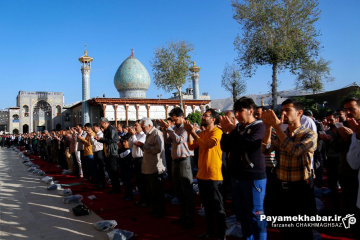 نماز عید سعید فطر در حرم مطهر حضرت شاهچراغ (ع)