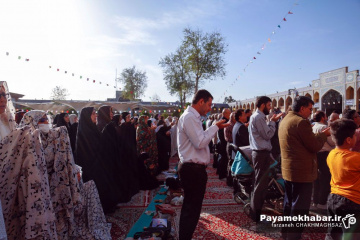 نماز عید سعید فطر در حرم مطهر حضرت شاهچراغ (ع)
