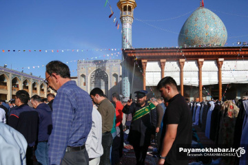 نماز عید سعید فطر در حرم مطهر حضرت شاهچراغ (ع)