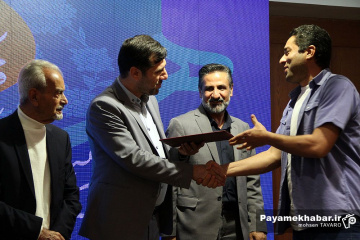 مراسم تجلیل افتخار آفرینان فرهنگی، هنری و قرآنی استان فارس در سال 1402