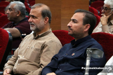 آئین رونمایی از کتاب سر نیزه های خاکی