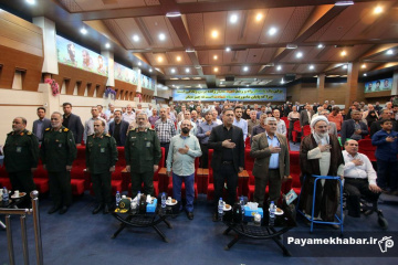 آئین رونمایی از کتاب سر نیزه های خاکی
