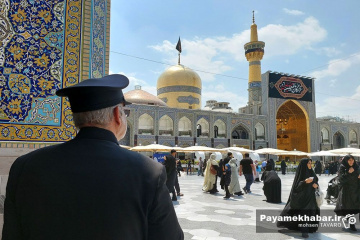 حال و هوای حرم مطهر رضوی در ایام دهه اول محرم