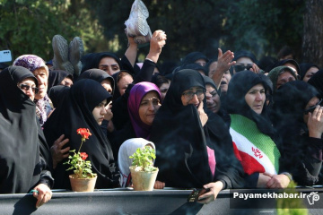 تشییع و خاکسپاری شهید گمنام در بوستان ارغوان شیراز