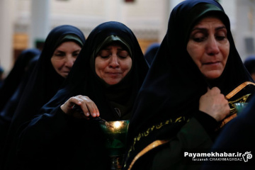 لاله گردانی و تشییع نمادین شام شهادت حضرت زهرا (س)