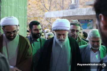 تشییع و خاکسپاری شهید گمنام در بوستان نماز شیراز