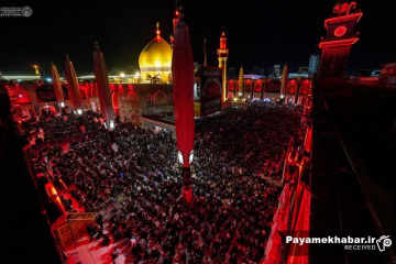 حال و هوای حرم مطهر حضرت امیرالمومنین علی (ع) و مراسم احیا در شب بیست و یکم ماه مبارک رمضان