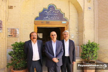 سفر رئیس انجمن آثار و مفاخر کشور به شیراز - بازدید از موزه مشکین فام