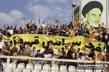 بازی فجر شهید سپاسی شیراز – مس شهر بابک - تماشاگران