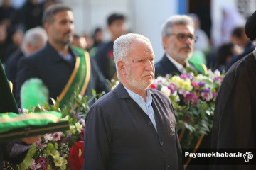گلباران حرم مطهر حضرت سید علاالدین حسین (ع)