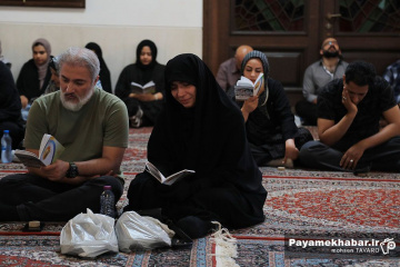 مراسم قرائت دعای عرفه در حرم مطهر حضرت شاهچراغ (ع)