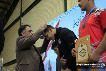 رقابت های کشوری کشتی پهلوانی رده نوجوان در شیراز