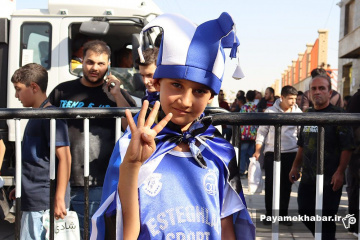 حواشی حضور تماشاگران بازی فجر سپاسی و استقلال تهران
