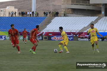 بازی فجر سپاسی شیراز - فولاد خوزستان
