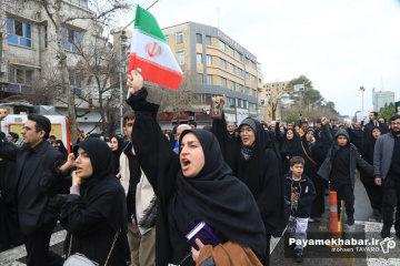 راهپیمایی مردم شیراز در محکومیت حملات صهیونی آمریکایی و به شهادت رساندن رهبر معظم انقلاب