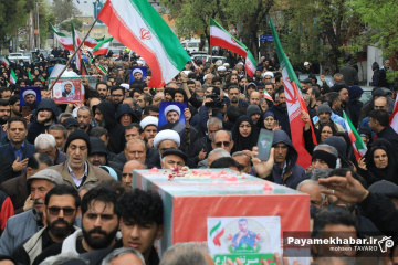 تشییع پیکر پنج شهید در شیراز