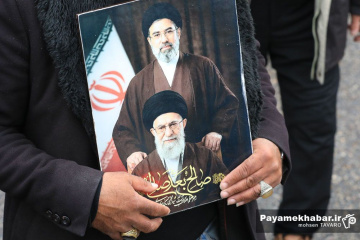 تشییع پیکر پنج شهید در شیراز