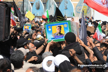 مراسم تشییع ۳۴ شهید اقتدار در شیراز