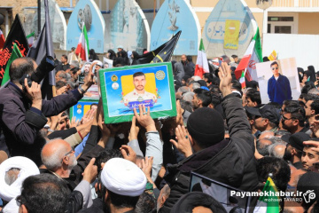مراسم تشییع ۳۴ شهید اقتدار در شیراز
